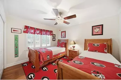 80 Chaumont Square NW, Atlanta, GA 30327 - Photo 18