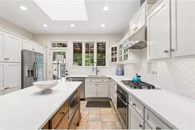 1204 Cameron Court NE, Atlanta, GA 30306 - Photo 16