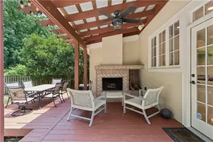 1204 Cameron Ct NE, Atlanta, GA 30306 - Photo 32