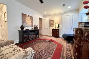 17 Willow Glen NE, Atlanta, GA 30342 - Photo 22