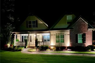 366 Dawson Manor, Dawsonville, GA 30534 - Photo 2