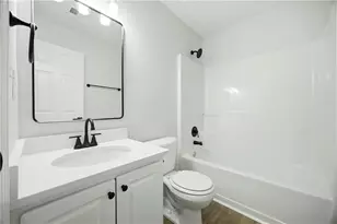 2217 Oakland Walk Dr, Lawrenceville, GA 30044 - Photo 10