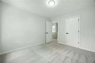 2217 Oakland Walk Dr, Lawrenceville, GA 30044 - Photo 14