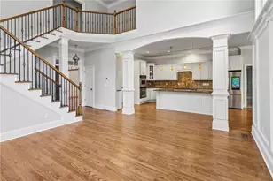 1961 Lois Pointe SE, Smyrna, GA 30080 - Photo 6