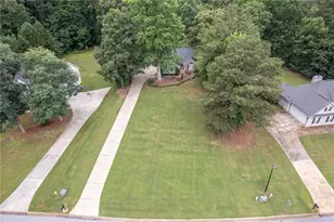 605 Freeman Dr, Covington, GA 30016 - Photo 4