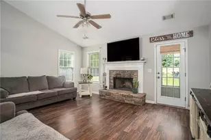 605 Freeman Dr, Covington, GA 30016 - Photo 10
