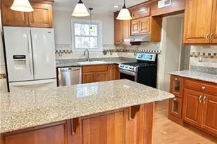 635 Crab Orchard Dr, Roswell, GA 30076 - Photo 8
