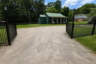 2355 Lucas Dr NE, Conyers, GA 30012 - Photo 2