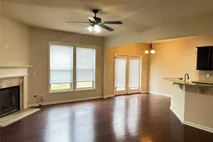 1012 Haley Woods Ct, Lawrenceville, GA 30043 - Photo 4