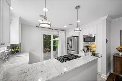 2427 Shenandoah Avenue NE, Atlanta, GA 30305 - Photo 10