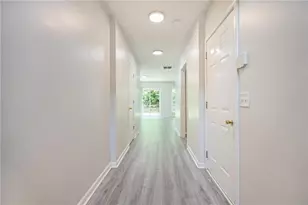 6131 Brookechase Ln, Norcross, GA 30093 - Photo 14