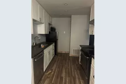 2401 Huntingdon Chase, Atlanta, GA 30350 - Photo 2