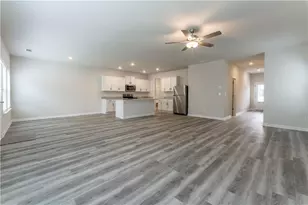 4129 Oakwood Ter Ct, Oakwood, GA 30566 - Photo 8