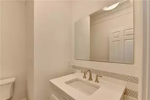7040 Laurel Oak Dr, Suwanee, GA 30024 - Photo 32