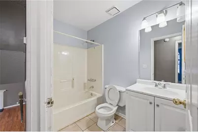 2069 Bedford Court, Lithonia, GA 30058 - Photo 10