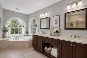 7025 Hampton Bluff Way, Roswell, GA 30075 - Photo 10
