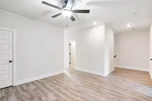 208 Grand Highlands Ct, Winder, GA 30680 - Photo 16
