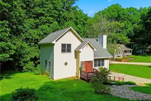 190 Lori Ln, Canton, GA 30114 - Photo 2