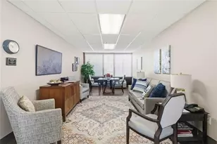 300 Johnson Ferry Road NE, Sandy Springs, GA 30328 - Photo 8