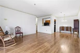 300 Johnson Ferry Road NE, Sandy Springs, GA 30328 - Photo 18