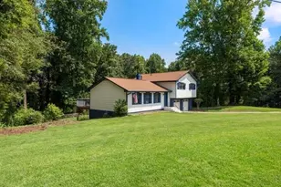 3031 Frankie Ln, Duluth, GA 30096 - Photo 2