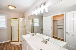 1512 Robinhood Trail, Gainesville, GA 30501 - Photo 12