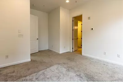 6608 Sterling Drive, Atlanta, GA 30328 - Photo 22