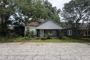 3200 Magnolia St, Atlanta, GA 30344 - Photo 1