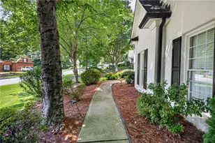 4379 Depot Ridge Ct, Buford, GA 30518 - Photo 8