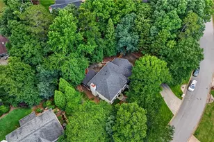 4379 Depot Ridge Ct, Buford, GA 30518 - Photo 4