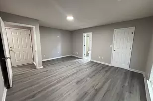 3354 Waggoner Ln, Rex, GA 30273 - Photo 10