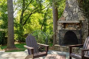 374 Lofton Rd NW, Atlanta, GA 30309 - Photo 30