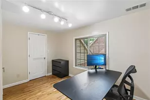 7430 Talbot Colony, Atlanta, GA 30328 - Photo 20
