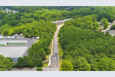 185 Brush Creek Court, Stockbridge, GA 30281 - Photo 20