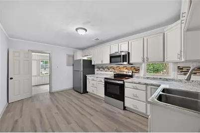 953 South Avenue, Forest Park, GA 30297 - Photo 18