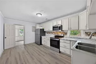 953 South Ave, Forest Park, GA 30297 - Photo 18
