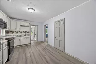 953 South Ave, Forest Park, GA 30297 - Photo 20