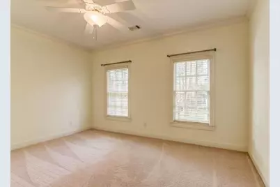 704 Longleaf Drive NE, Atlanta, GA 30342 - Photo 24
