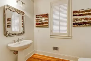 704 Longleaf Dr NE, Atlanta, GA 30342 - Photo 16