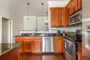 7265 Glisten Ave, Atlanta, GA 30328 - Photo 12