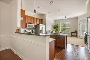7265 Glisten Ave, Atlanta, GA 30328 - Photo 10