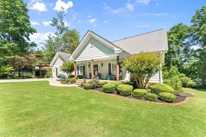 5495 Honeysuckle Trail, Gainesville, GA 30506 - Photo 4