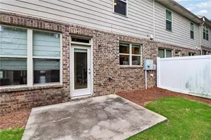 3302 Brockenhurst Dr, Buford, GA 30519 - Photo 44