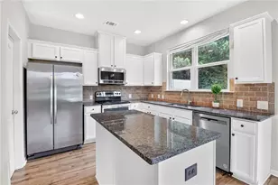 3302 Brockenhurst Dr, Buford, GA 30519 - Photo 20