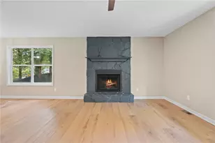 4553 Mars Ct NW, Acworth, GA 30101 - Photo 8