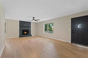 4553 Mars Ct NW, Acworth, GA 30101 - Photo 10