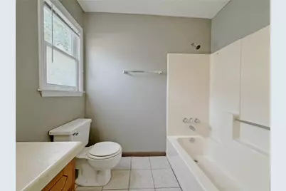 935 Six Oaks Circle #B, Norcross, GA 30093 - Photo 34