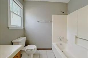 935 6 Oaks Cir, Norcross, GA 30093 - Photo 34
