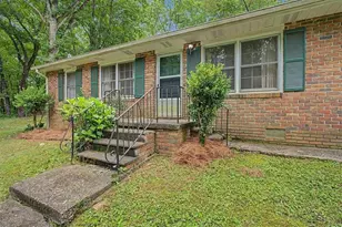 1230 Redbud Dr, Marietta, GA 30062 - Photo 2