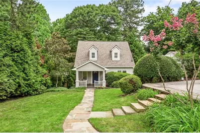 1834 Woodland Hills Avenue NW, Atlanta, GA 30318 - Photo 2
